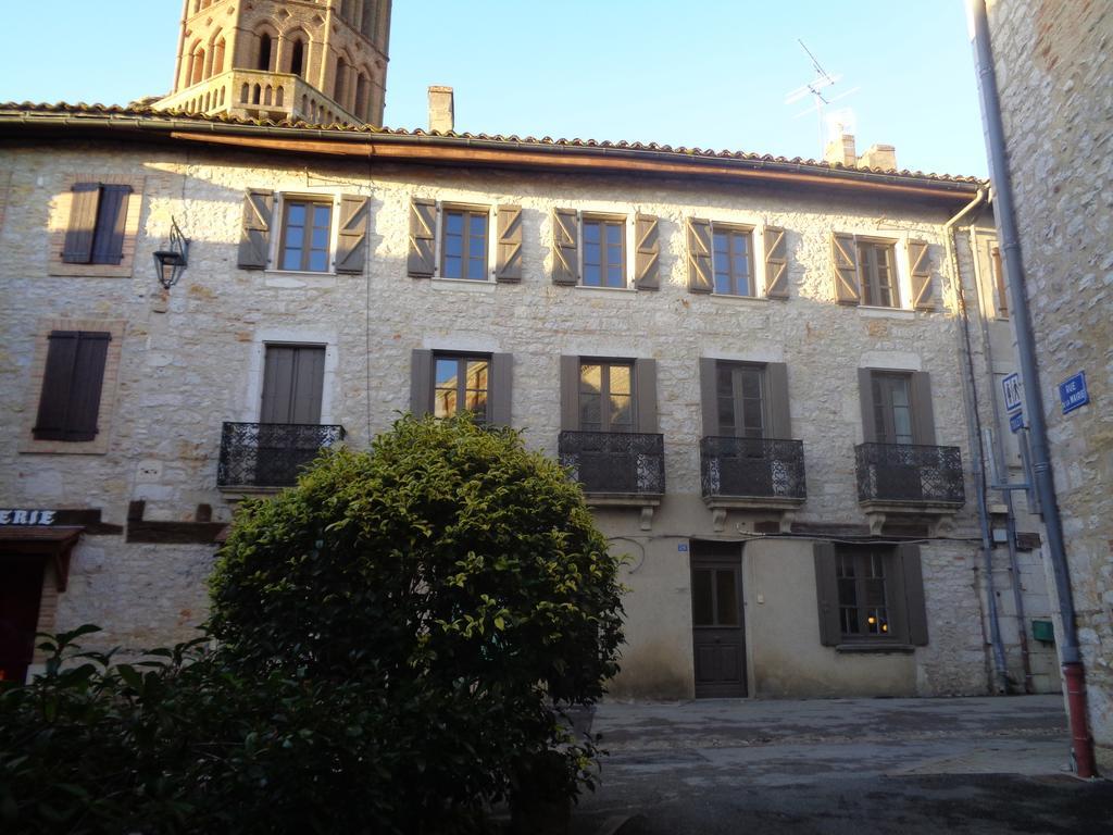 B&B Le Chat Qui Dort Montricoux Exterior photo